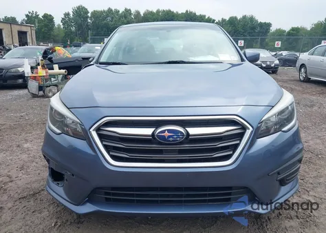 2018 Subaru Legacy 2.5I Premium z USA, uszkodzony, nr VIN 4S3BNAD60J3003172
